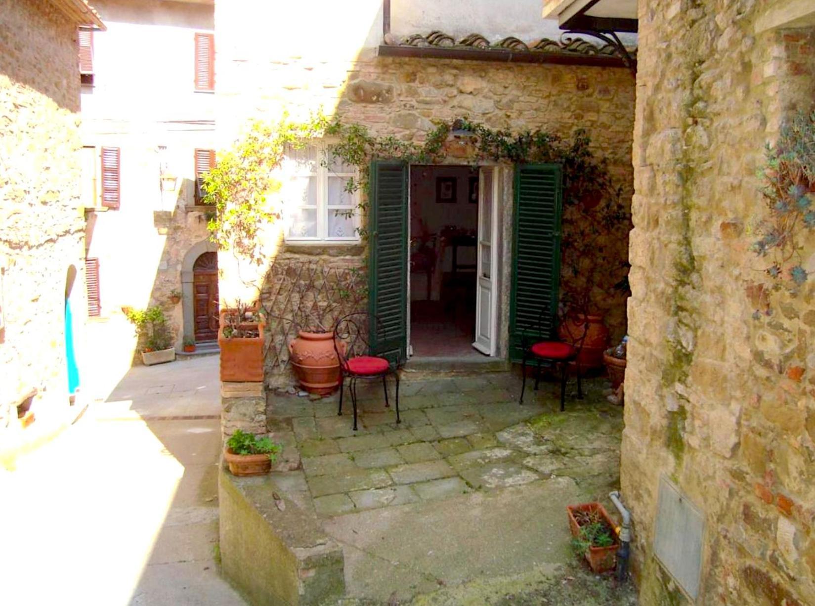 La Nella Apartamento Chianni Exterior foto